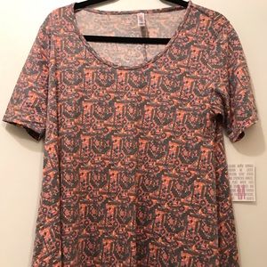 Lularoe Perfect T, BNWT, M, geometric pattern